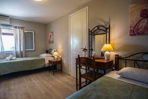 Irilena Studios And Apartments