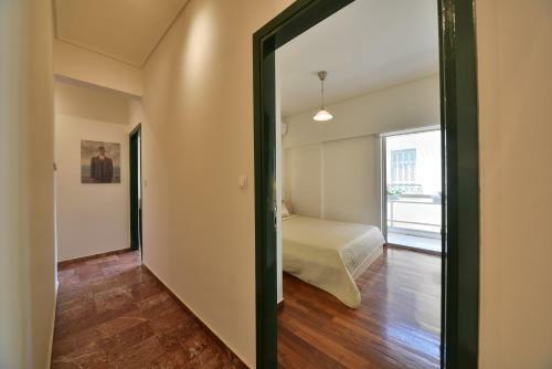 Architect Designer's Apartment In Kolonaki