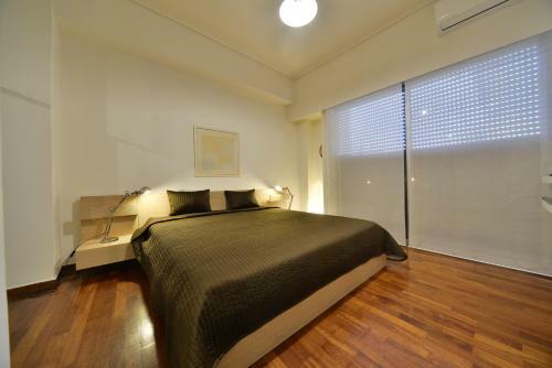 Architect Designer's Apartment In Kolonaki