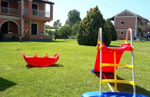 Summerlife Apartments