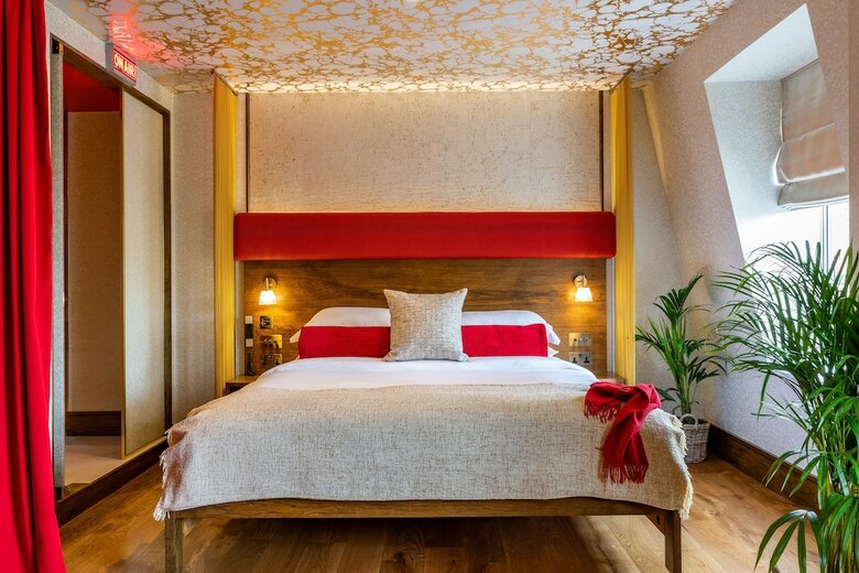 Hotel Megaro