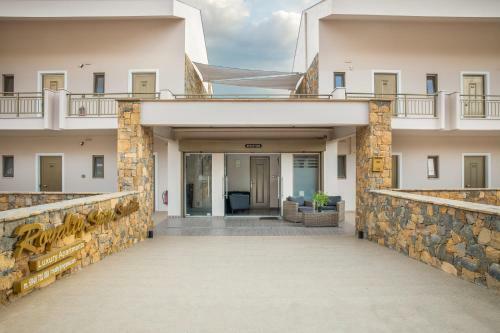 Hotel Royalty Suites Sea Side