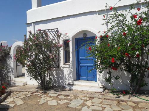 Kourtali Private Beach House