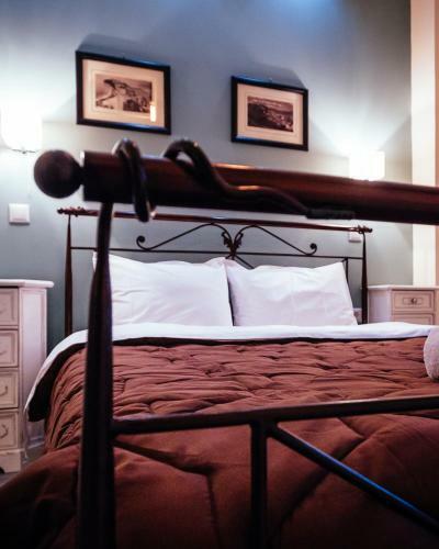Hostal Acronafplia Pension B&d