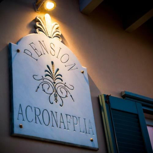 Hostal Acronafplia Pension B&d