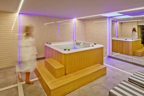 Swell Boutique Hotel