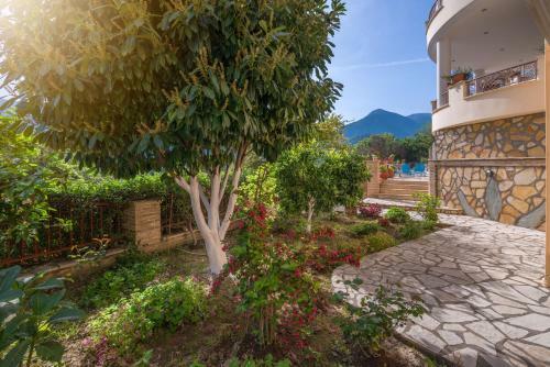 Apartamentos Eirini