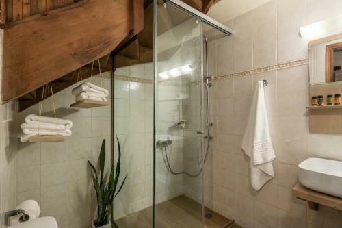 Antheia Houses
