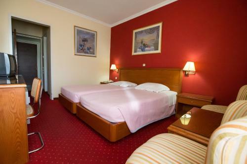 Grand Hotel
