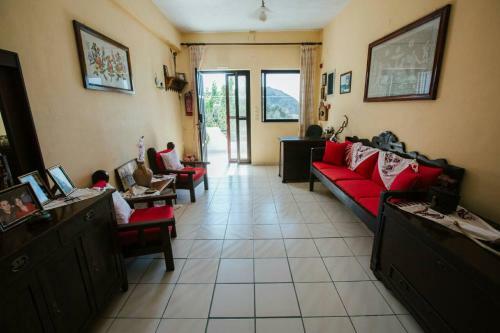 Hostal Archontika Apartments