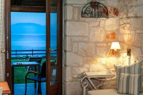 Kavos Psarou Villas
