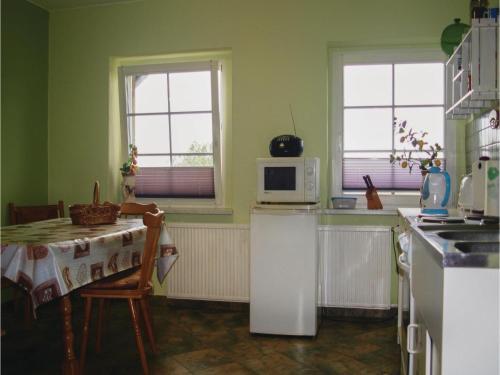 Eight-bedroom Holiday Home In Mirow