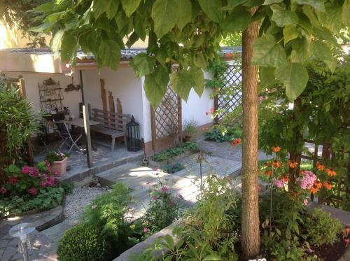 Privatzimmer Spahn In M�hlheim