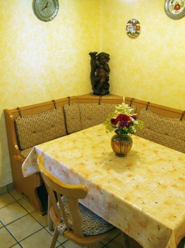Apartamento Gaestehaus-kerpf-ferienwohnung