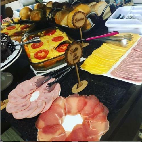 Hostal Pousada Fam�lia Flores
