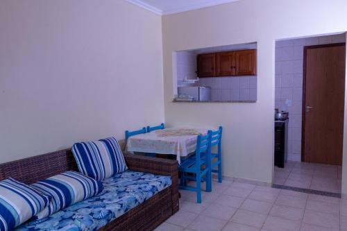 Apartamento Condom�nio Golden Goes