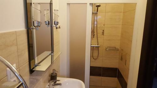 Hostal Pension Diana-parndorf