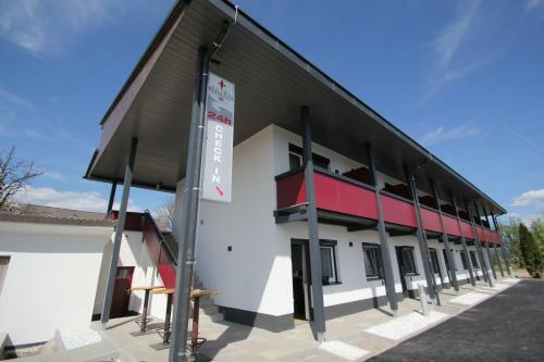 Motel Burg Rooms