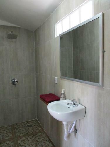 Hostal Om Home