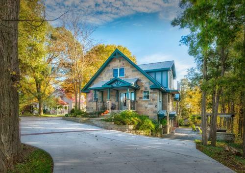 Lionheart Guesthouse And B&B