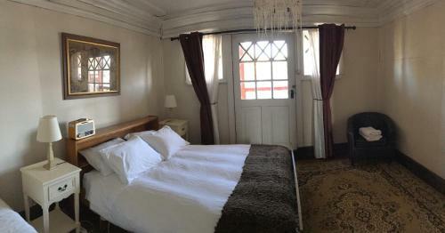 Bed & Breakfast Costanera Hostel