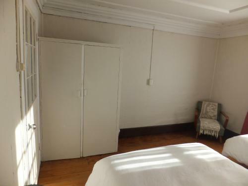 Bed & Breakfast Costanera Hostel