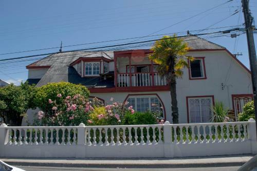 Bed & Breakfast Costanera Hostel