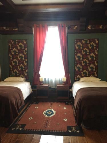 Bed & Breakfast Costanera Hostel