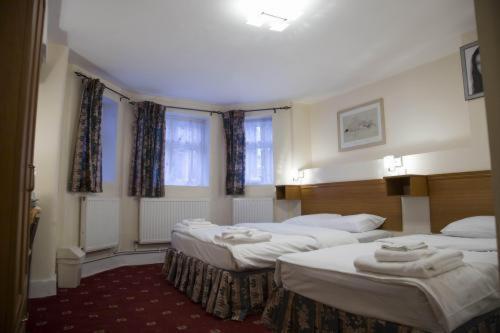 Bridge Park Hotel