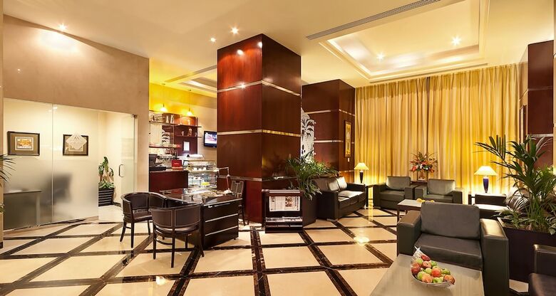 Al Manzel Hotel Apartments