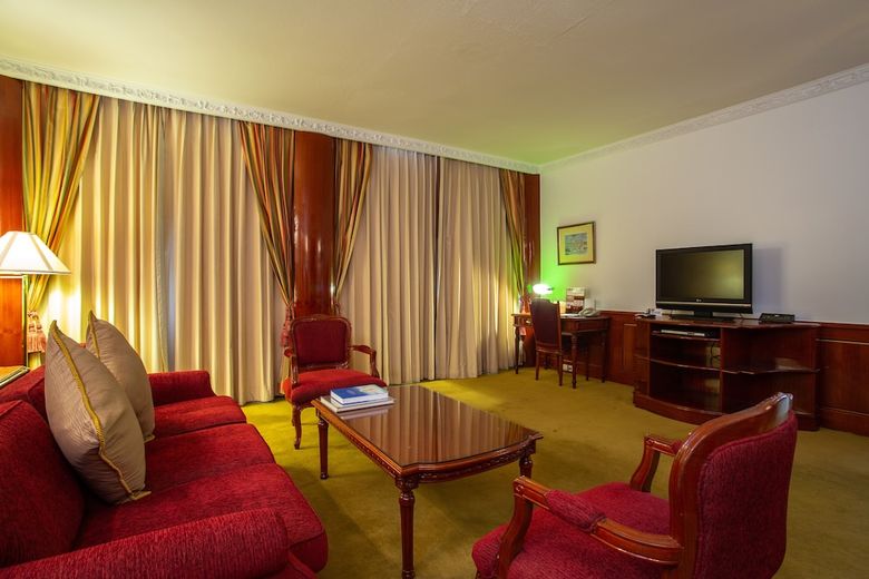Hotel The Tawana Bangkok