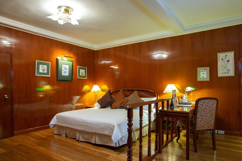 Hotel The Tawana Bangkok