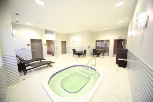 Hotel Wyndham Garden Edmonton Airport
