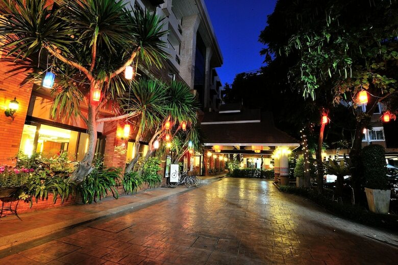 Hotel Chiang Mai Gate