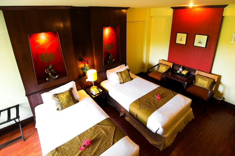 Hotel Chiang Mai Gate