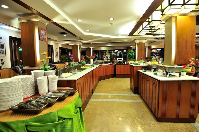 Hotel Chiang Mai Gate