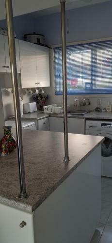 Pelagos Hill Apartment