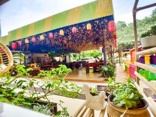 Posada Ting Hai Hotel
