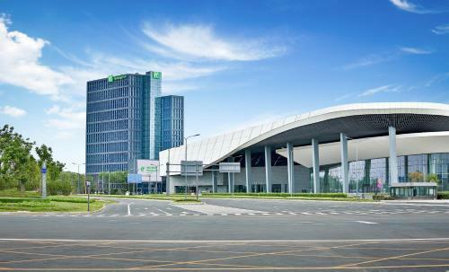 Hotel Holiday Inn Chengdu Qinhuang