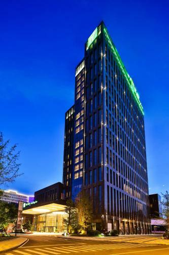 Hotel Holiday Inn Chengdu Qinhuang