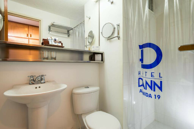 Hotel Dann Avenida 19