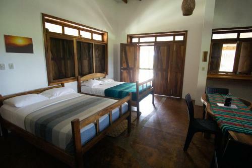 Hotel Canoa Suites