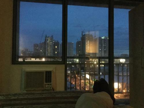Apartamento Ortigas 2 Br Corner Unit With 2 Queen Across Shangrila