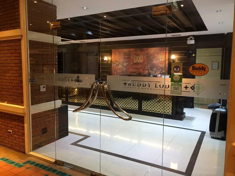 Hotel Buddy Lodge