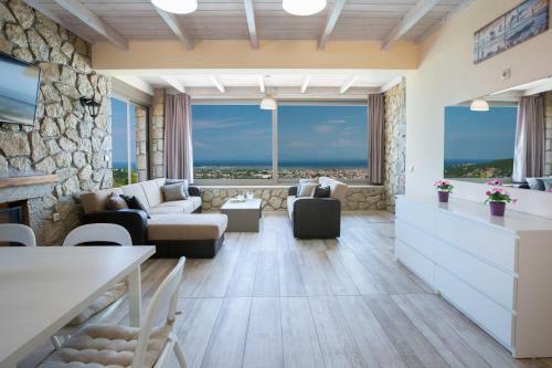 Villa Silencio Luxury Homes
