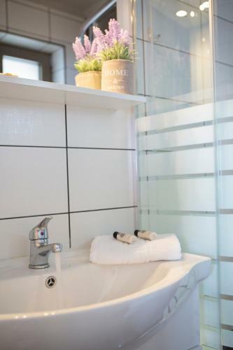 Villa Silencio Luxury Homes