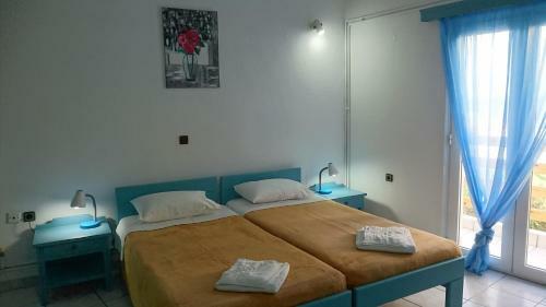 Fouli Studios & Apartments