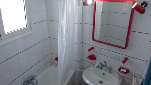 Fouli Studios & Apartments