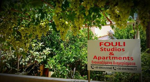 Fouli Studios & Apartments