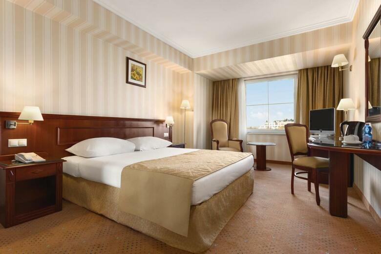 Ramada Hotel & Suites Bucharest North